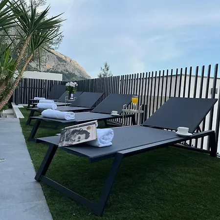 Collis * マカルスカ