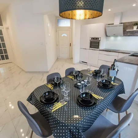 Collis マカルスカ