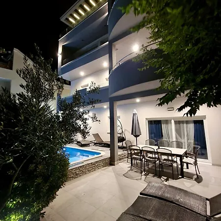 Collis Makarska