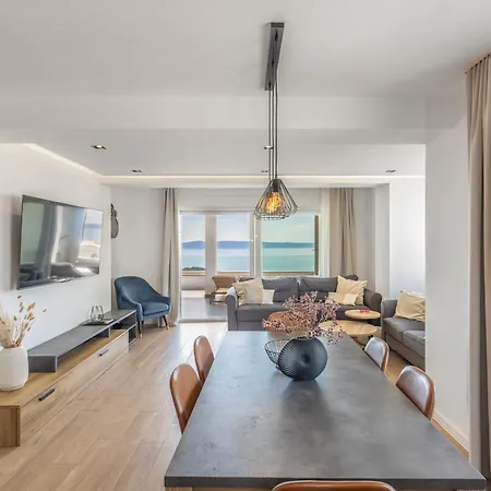 Collis Lejlighed Makarska