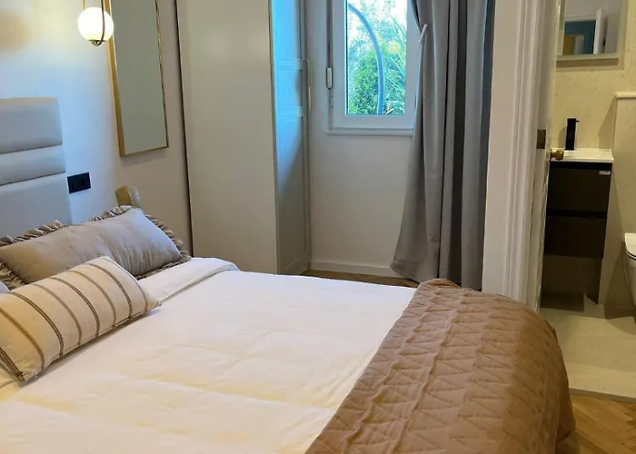 Collis דירה מאקרסקה