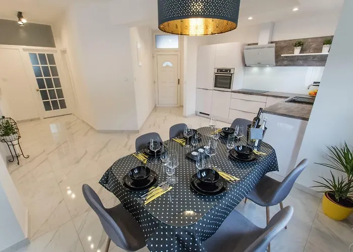 Collis Макарська