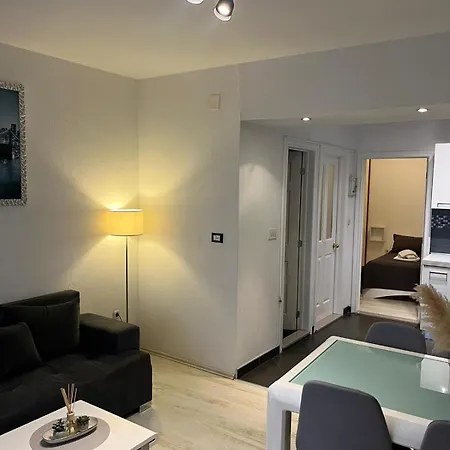 Collis Apartman Makarska